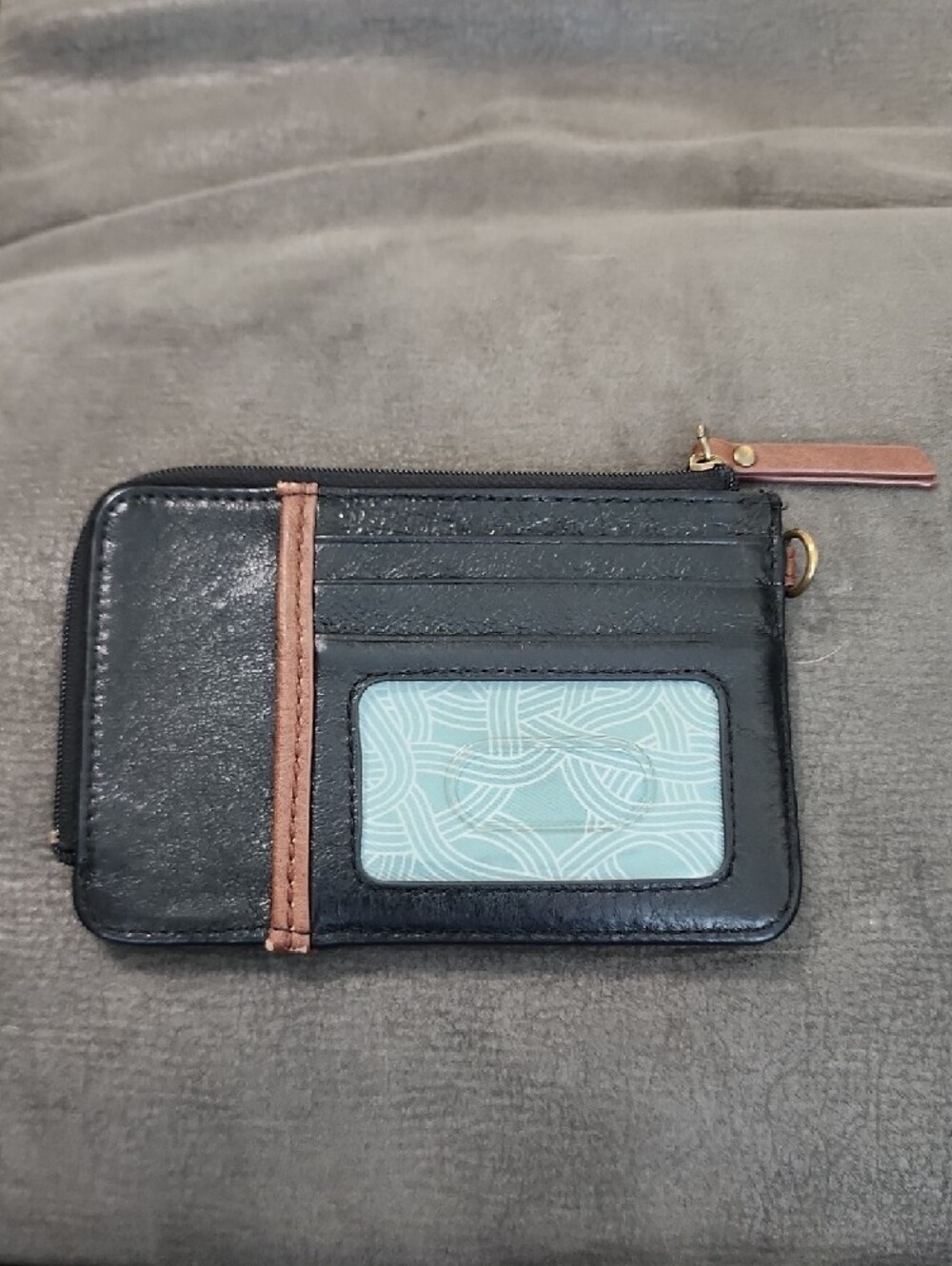 The Sak Black Leather Zip Card Holder Wallet ID Case Keychain Pouch - Picture 2 of 3